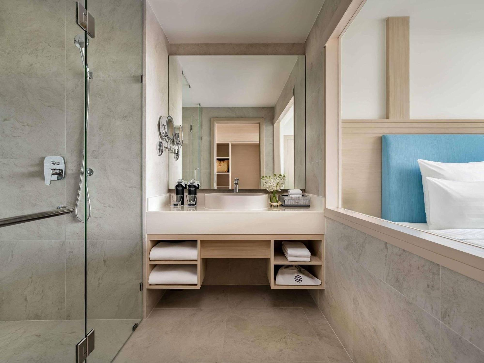 Three-Bedroom King Suite Oceanfront